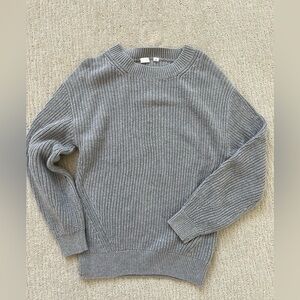 GAP Sweater